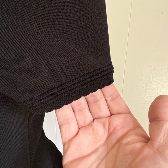 RW&Co medium weight midi black short sleeve dress with cutout collar size M - Picture 9 of 13